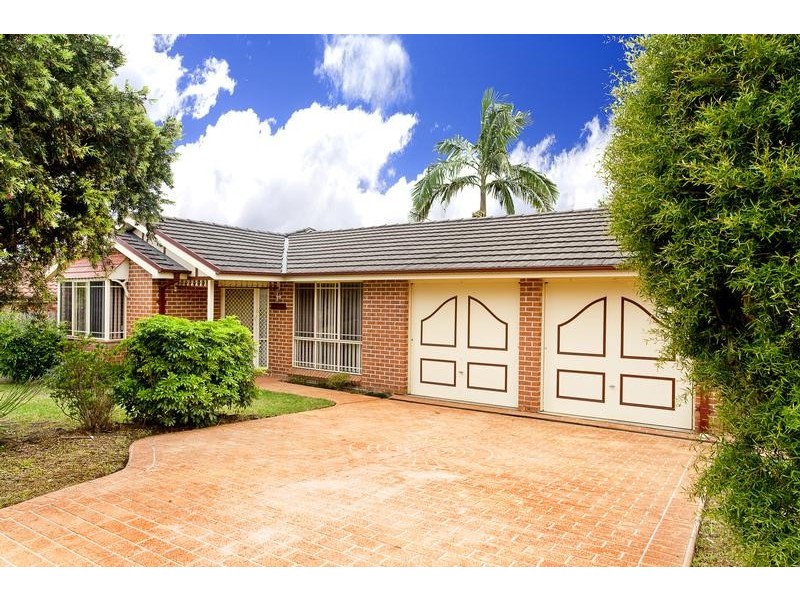 8 Karabi Close, Glenmore Park NSW 2745