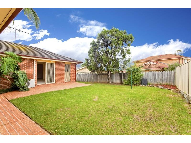 8 Karabi Close, Glenmore Park NSW 2745