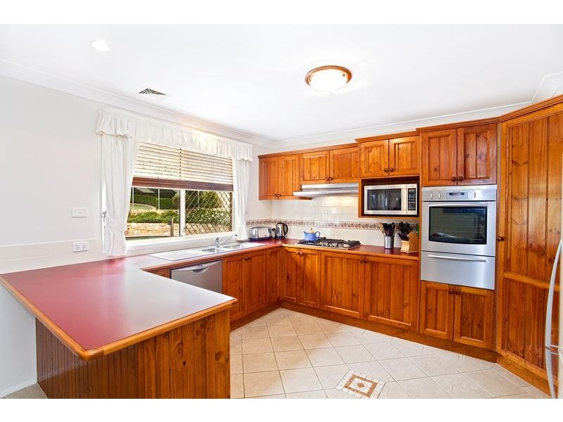 17 Devaney Avenue, Glenmore Park NSW 2745