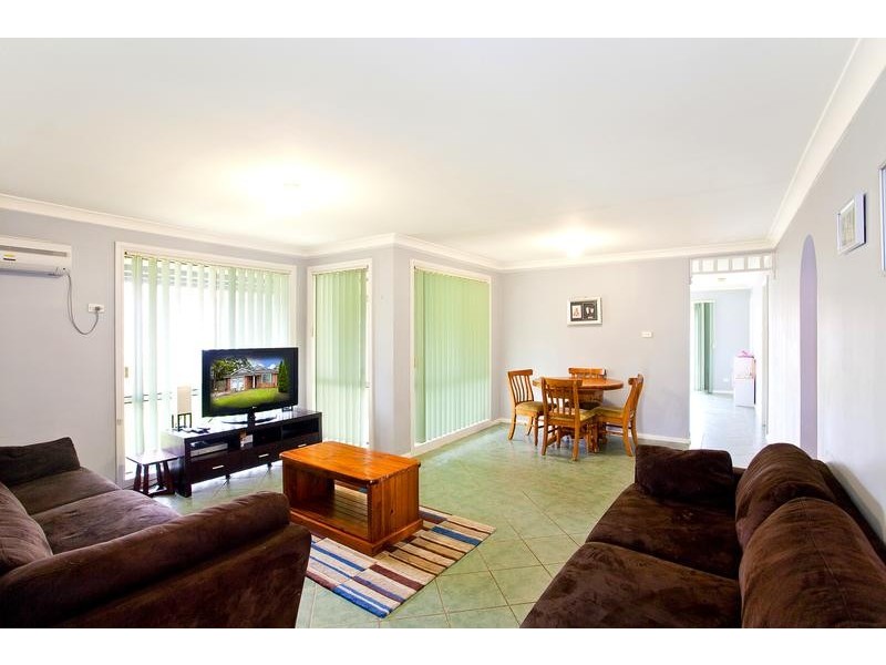 5 Midin Close, Glenmore Park NSW 2745