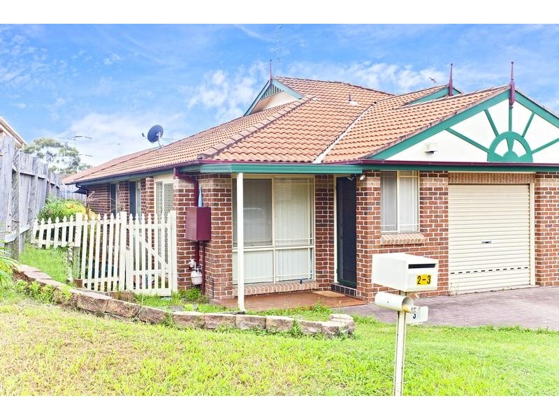 2/3 Pardalote Place, Glenmore Park NSW 2745