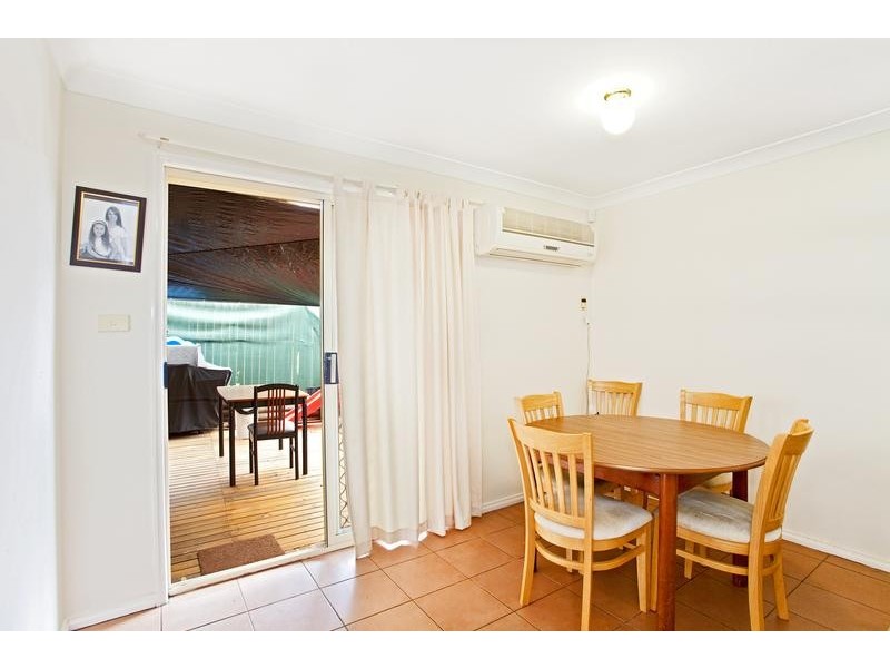 2/3 Pardalote Place, Glenmore Park NSW 2745