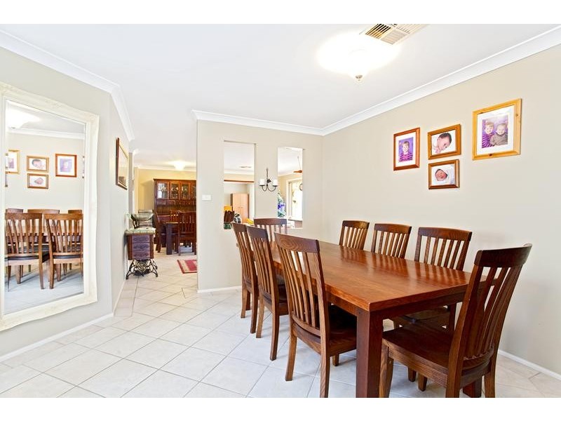 6 Shearwater Drive, Glenmore Park NSW 2745