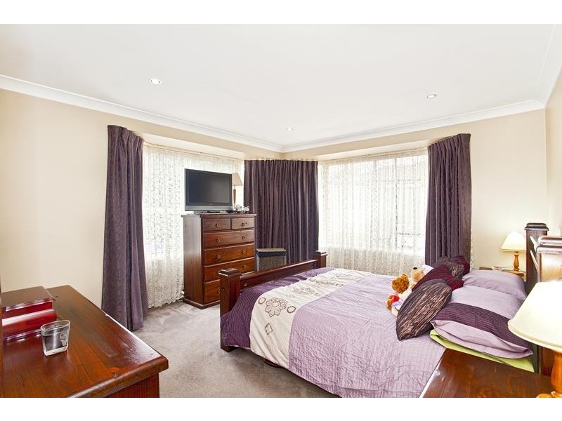 6 Shearwater Drive, Glenmore Park NSW 2745