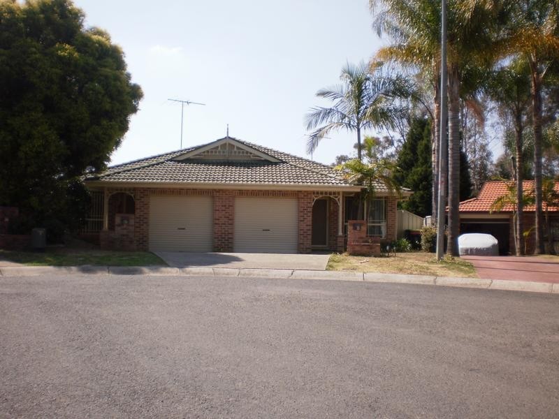B/4 Hovea Close, Glenmore Park NSW 2745