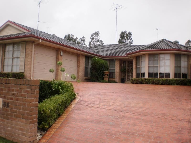 66 Glengarry Drive, Glenmore Park NSW 2745