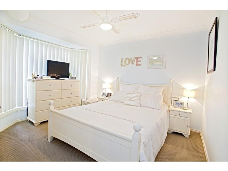 37 Oriole Street, Glenmore Park NSW 2745