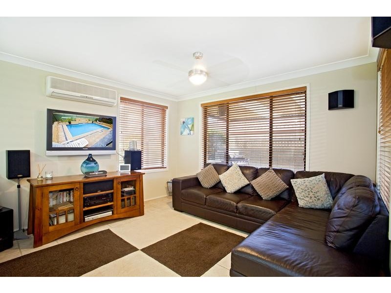 13 Wittama Drive, Glenmore Park NSW 2745