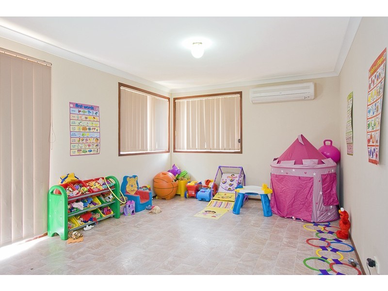 3 Gunara Terrace, Glenmore Park NSW 2745