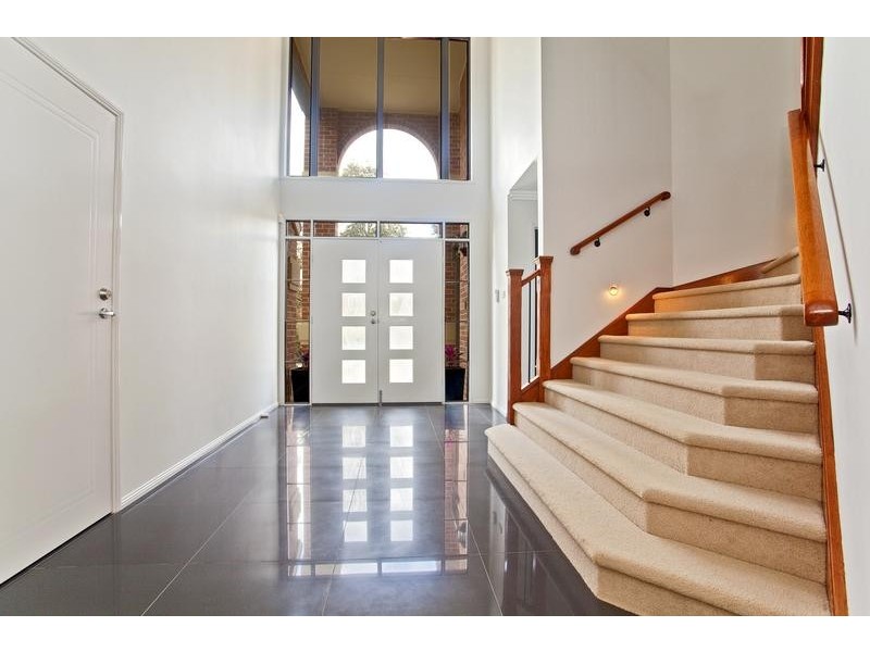 5 Fairwater Court, Glenmore Park NSW 2745