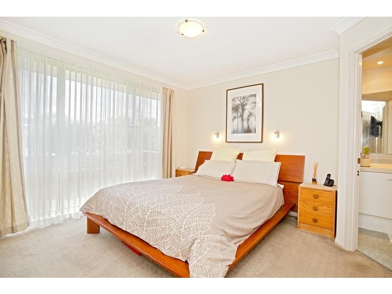 22 Knox Street, Glenmore Park NSW 2745