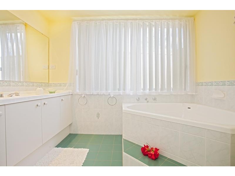 22 Knox Street, Glenmore Park NSW 2745