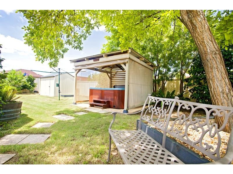 22 Knox Street, Glenmore Park NSW 2745