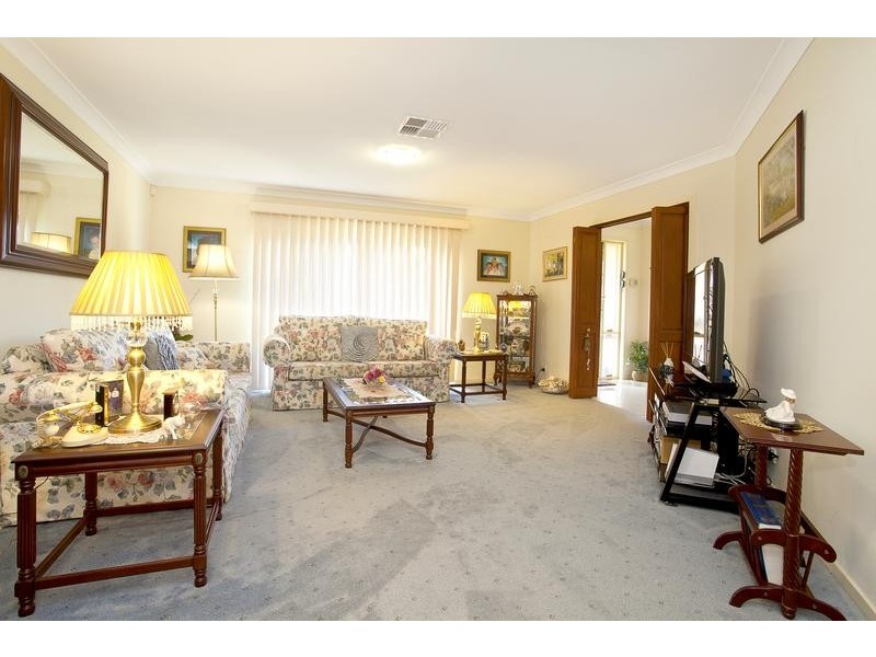 14 Yellow Gum Close, Glenmore Park NSW 2745