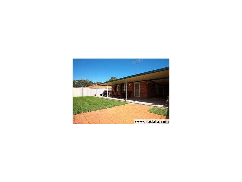 9 Woodi Close, Glenmore Park NSW 2745