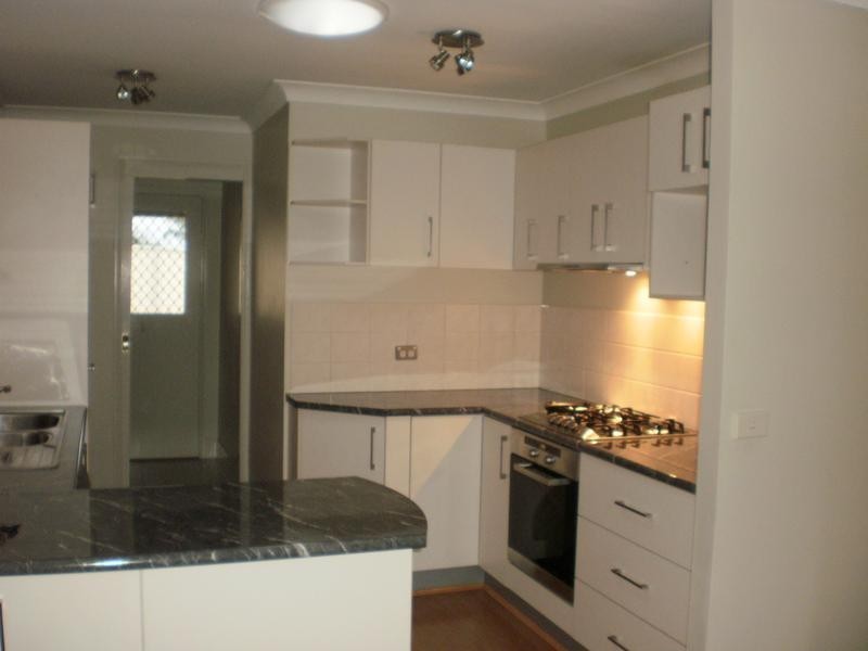 9 Woodi Close, Glenmore Park NSW 2745
