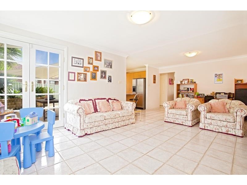 1 Wari Avenue, Glenmore Park NSW 2745