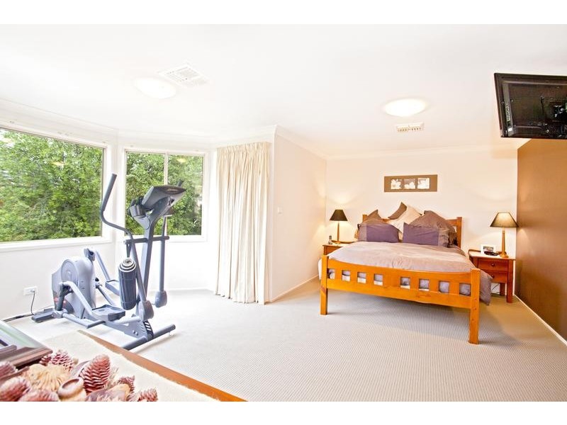 24 Sorenson Crescent, Glenmore Park NSW 2745
