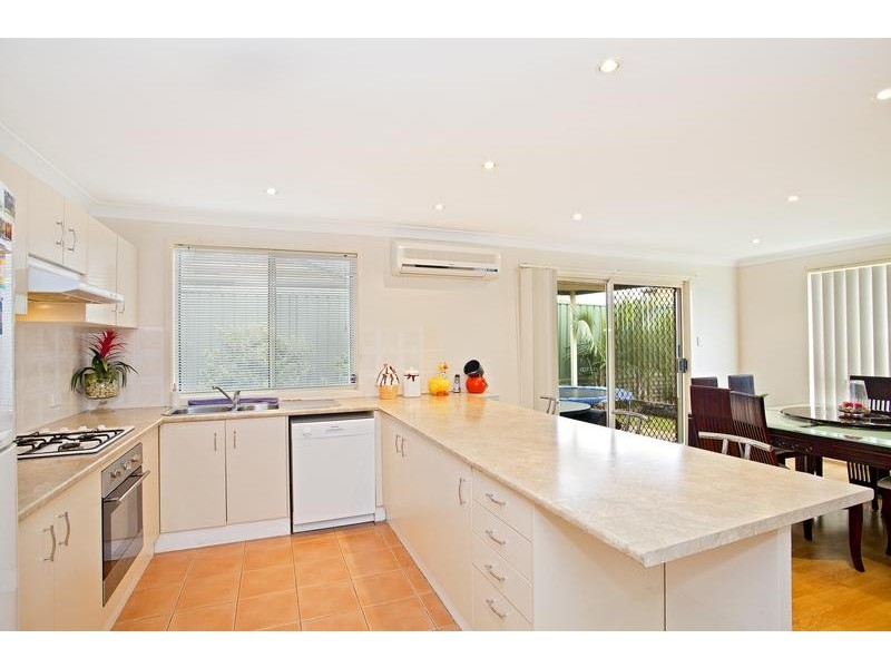 7 Osprey Avenue, Glenmore Park NSW 2745