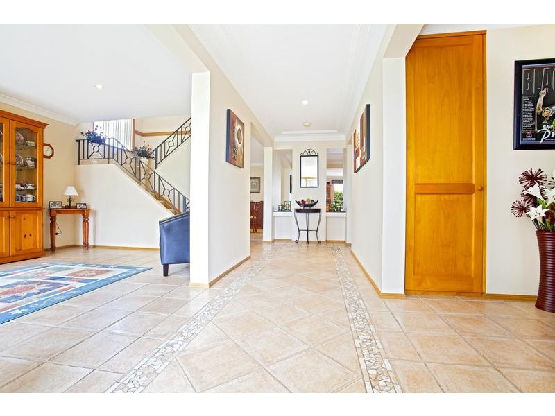 16 Mandalong Terrace, Glenmore Park NSW 2745