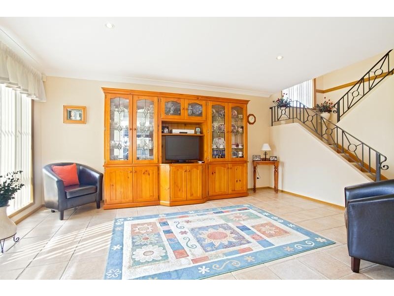 16 Mandalong Terrace, Glenmore Park NSW 2745