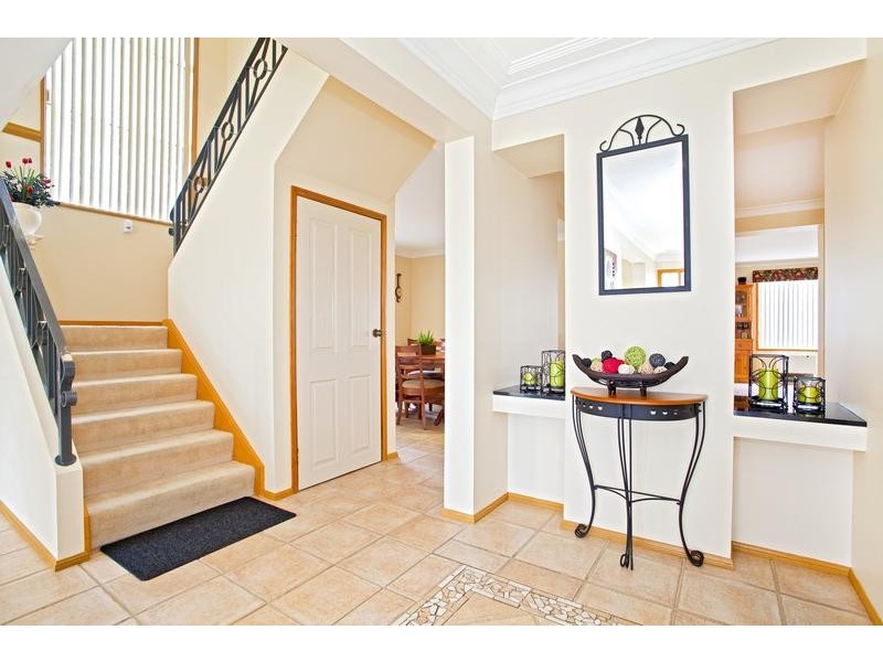 16 Mandalong Terrace, Glenmore Park NSW 2745