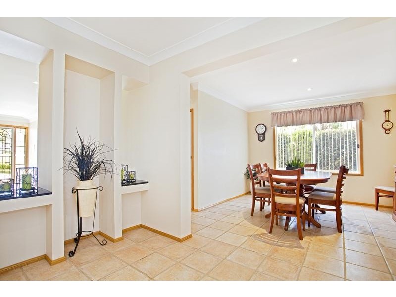16 Mandalong Terrace, Glenmore Park NSW 2745