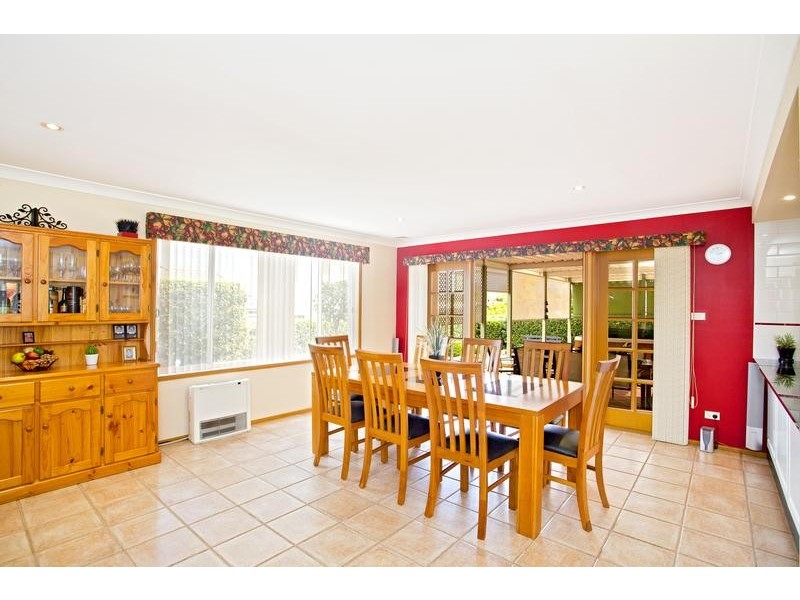 16 Mandalong Terrace, Glenmore Park NSW 2745