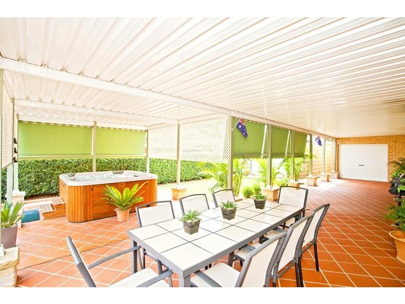 16 Mandalong Terrace, Glenmore Park NSW 2745