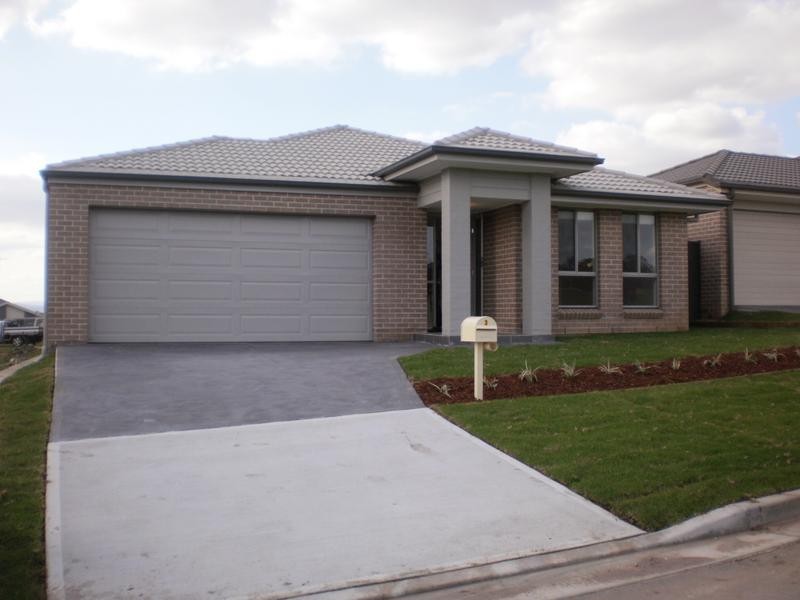 3 Domus Street, Glenmore Park NSW 2745