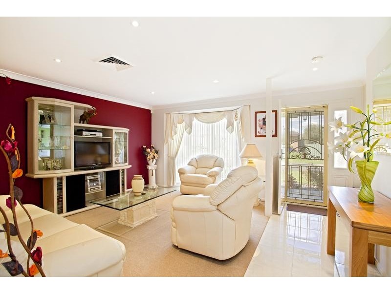 32 Prestwick Terrace, Glenmore Park NSW 2745