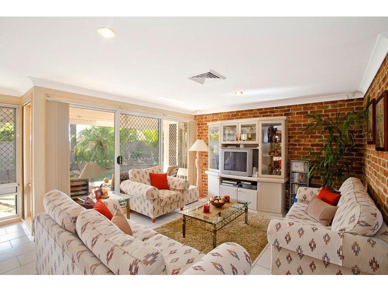 17 Lavender Close, Glenmore Park NSW 2745