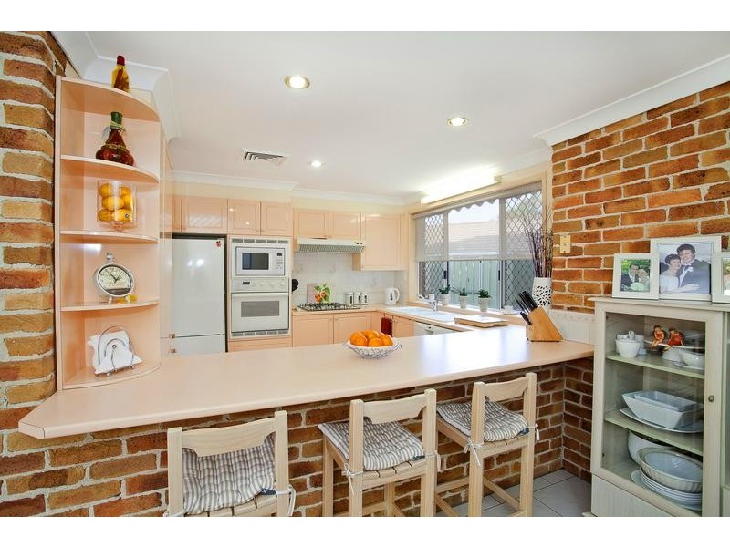 17 Lavender Close, Glenmore Park NSW 2745