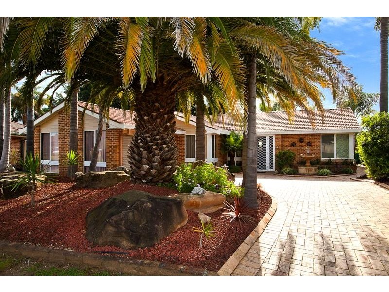 17 Lavender Close, Glenmore Park NSW 2745