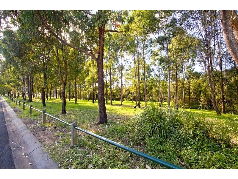 2 Narrabeen Place, Glenmore Park NSW 2745
