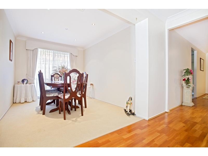 43 Glengarry Drive, Glenmore Park NSW 2745