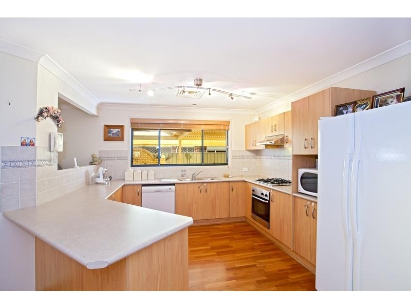 43 Glengarry Drive, Glenmore Park NSW 2745