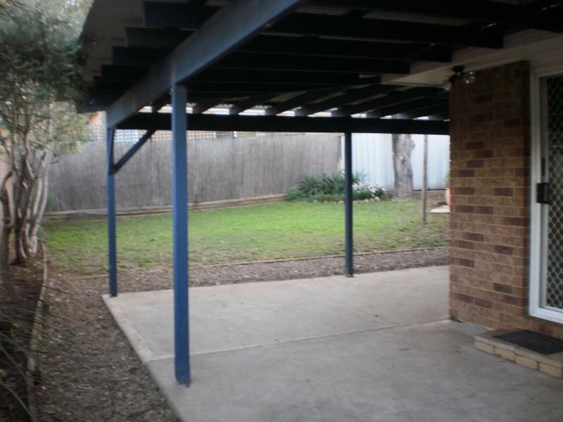 44 Oriole Street, Glenmore Park NSW 2745