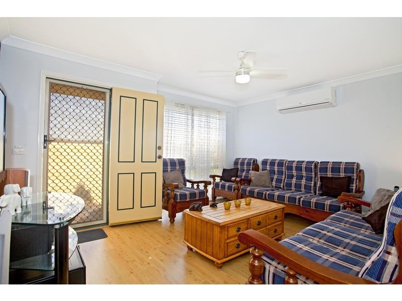 1 Ferntree Close, Glenmore Park NSW 2745