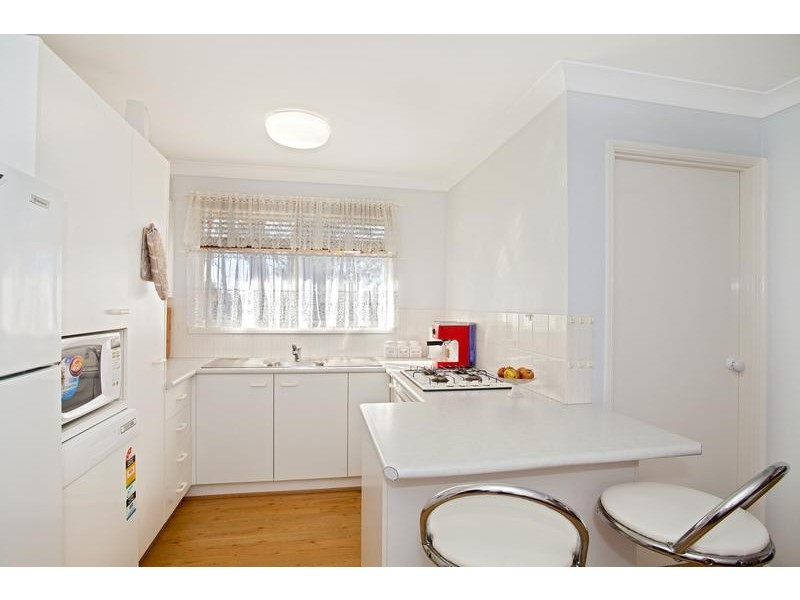 1 Ferntree Close, Glenmore Park NSW 2745