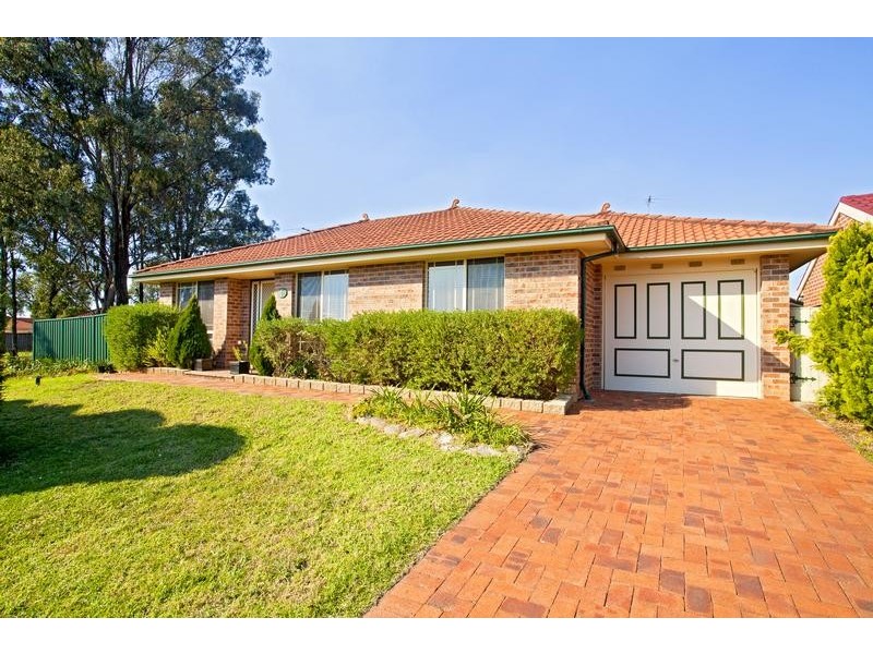 1 Ferntree Close, Glenmore Park NSW 2745