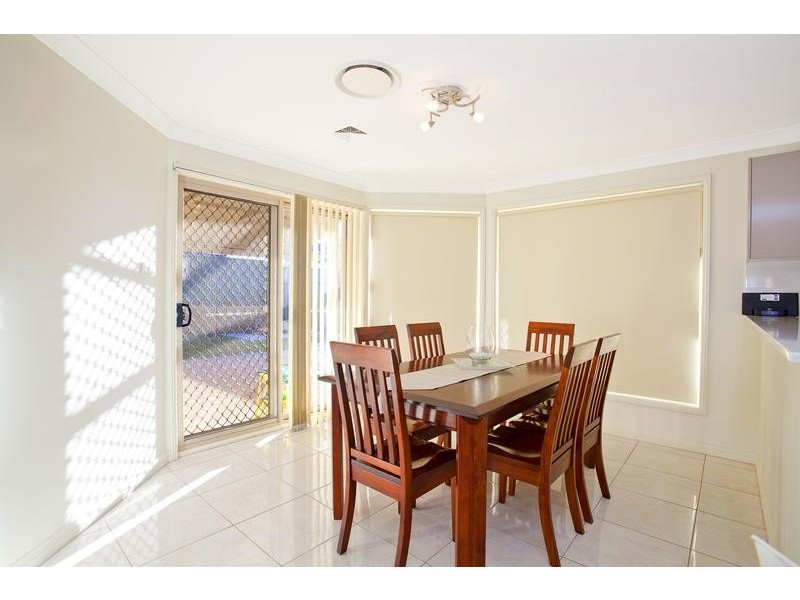 11 Bangalla Parade, Glenmore Park NSW 2745