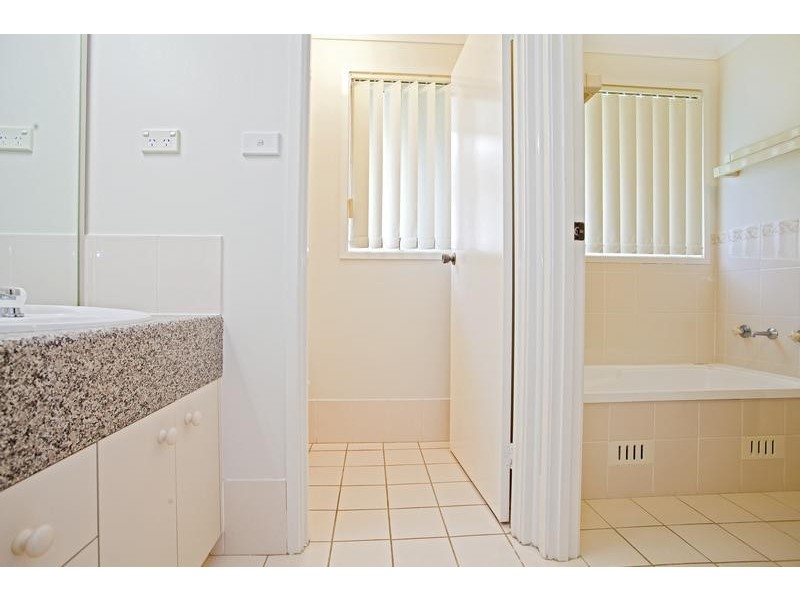 19 Minnek Close, Glenmore Park NSW 2745