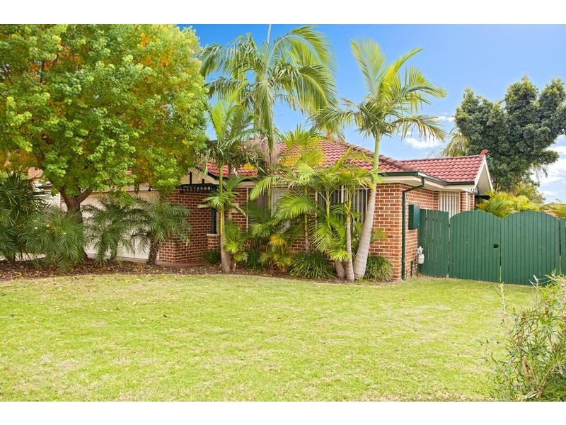 19 Minnek Close, Glenmore Park NSW 2745
