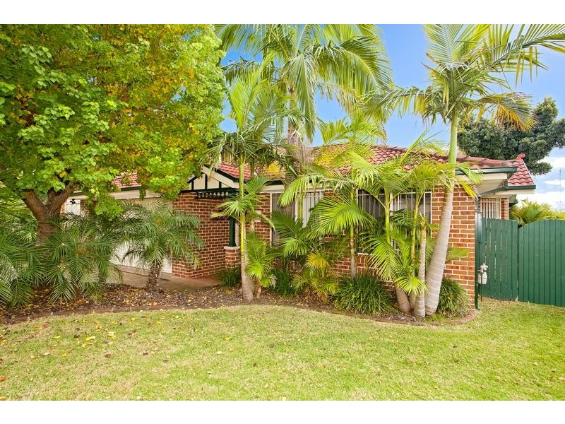 19 Minnek Close, Glenmore Park NSW 2745