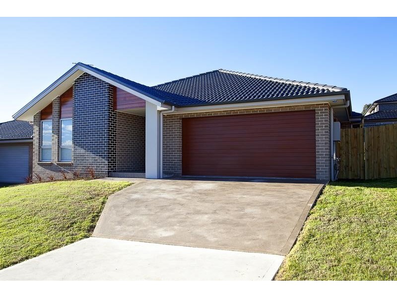45 Glenmore Ridge Drive, Glenmore Park NSW 2745