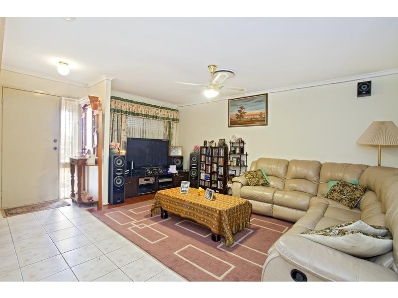 10 Panicum Place, Glenmore Park NSW 2745