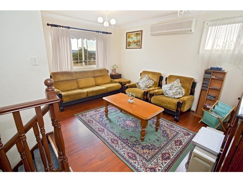 10 Panicum Place, Glenmore Park NSW 2745