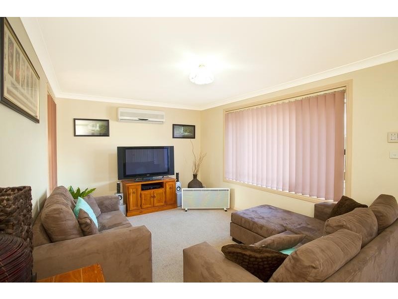 23 Silvereye Close, Glenmore Park NSW 2745