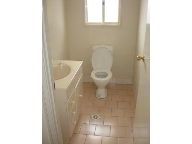 3/2 Dutton Place, Glenmore Park NSW 2745